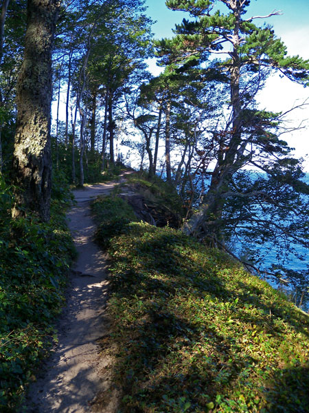 lakeshore trail